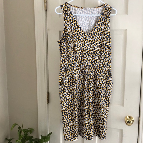 Boden Dresses & Skirts - Boden Clothing Floral Patterned Dress